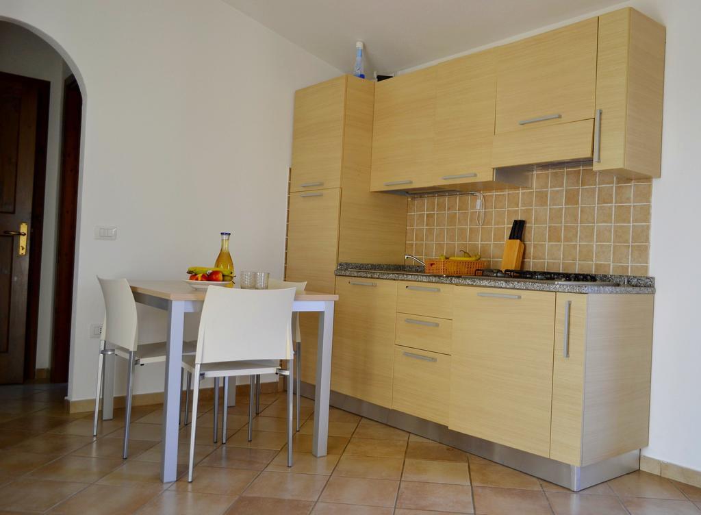 Gf Apartments La Vigna Бадези Стая снимка